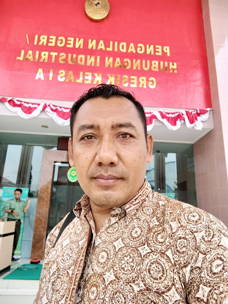Menangani Masalah Hubungan Industrial di Gresik